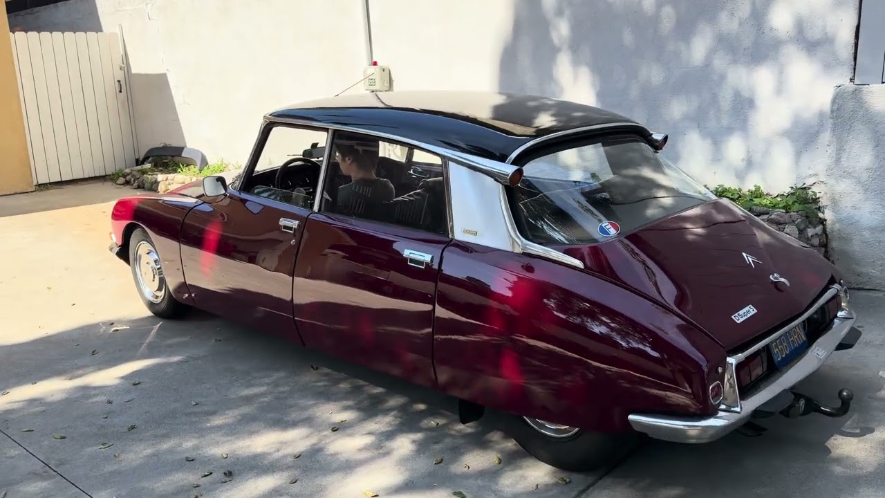 1974 Citroën D Super 5 Cold Start 