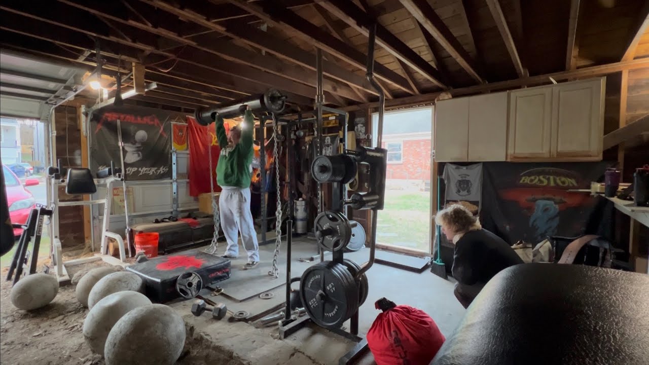 Dynamic Effort Log Press Training 1.15.26