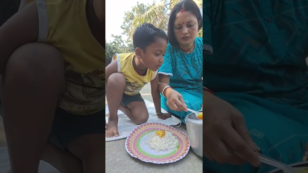 সবাই মিলে একসাথে বসে খাওয়ার মজাটাই আলাদা যেমন সুন্দর খাওয়া তেমন সুন্দর গল্প 🙂🤤 #reels #lunch