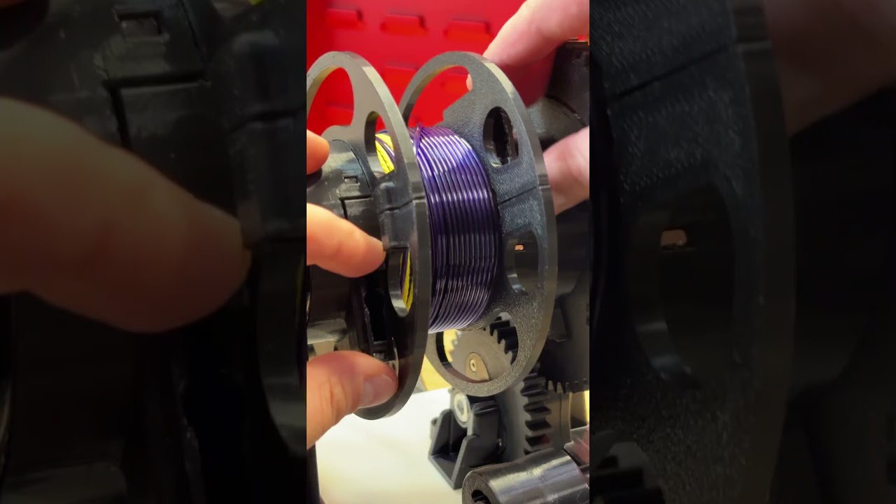 PETmachine did it AGAIN! This tape cutter was once a plastic bottle ♻️🤯 #3dprinting #diy