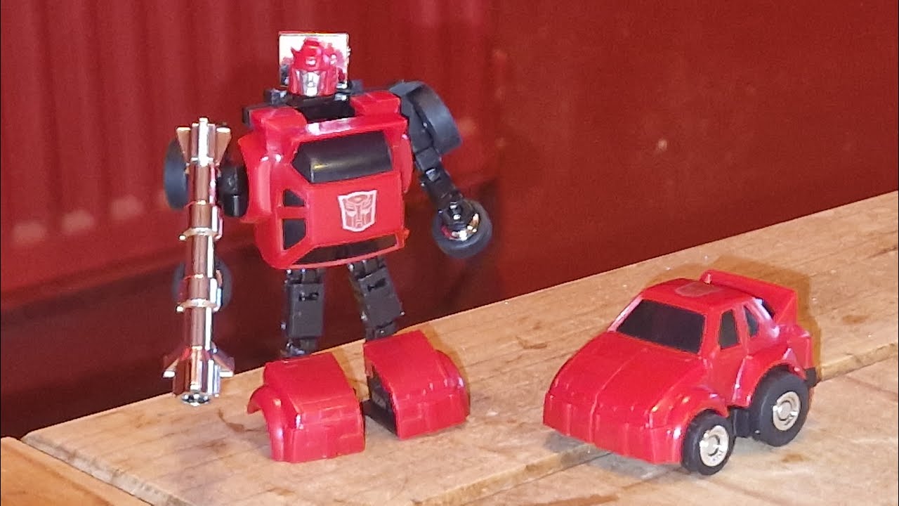 TRANSFORMERS MISSING LINK C-04 Cybertron Combatant CLIFF