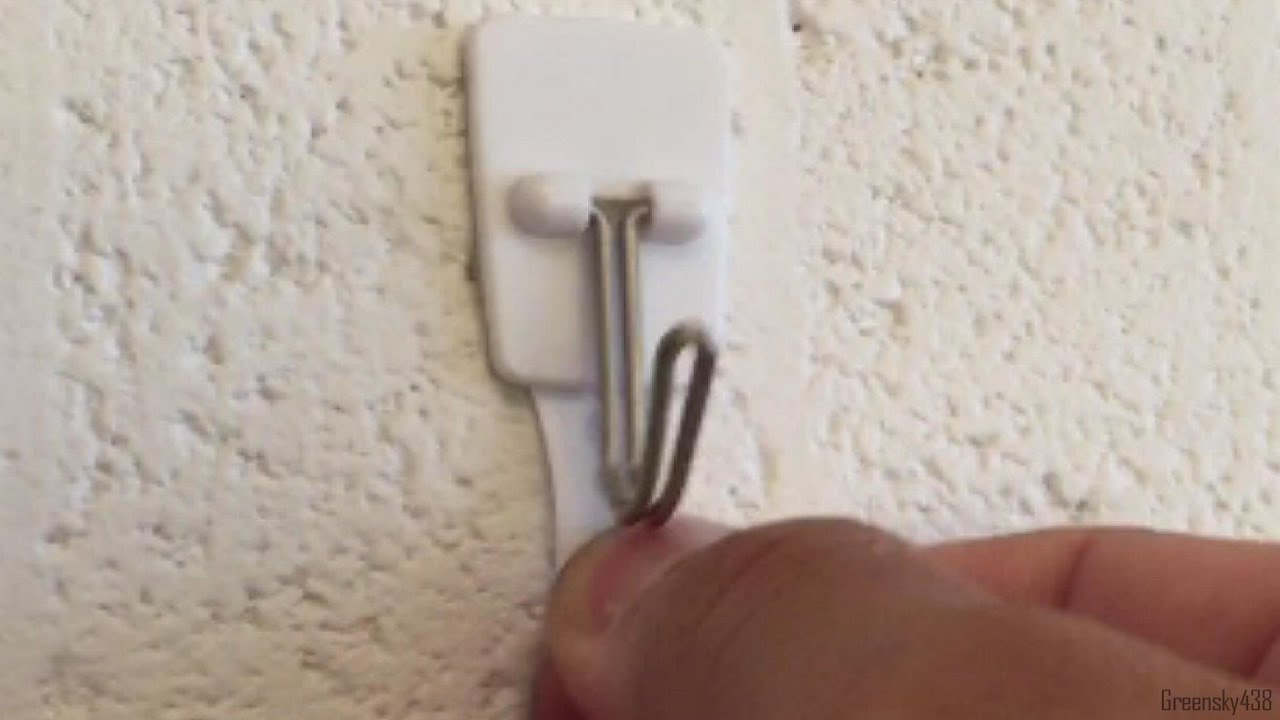 How to install 3M Command Wall Hook and Strips - Good for apartments