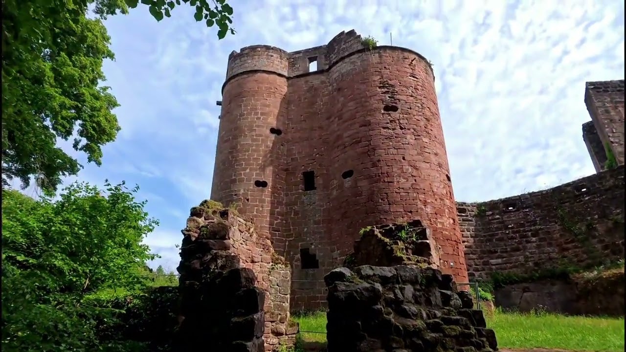 Wanderung Aufstieg zur Dahner Burgruine