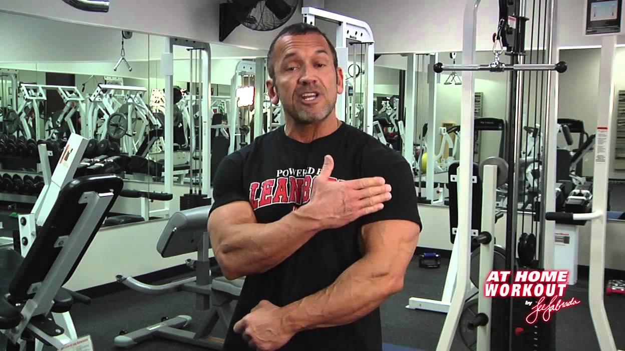 Lee Labrada's 3-Minute at Home Biceps Workout Routine