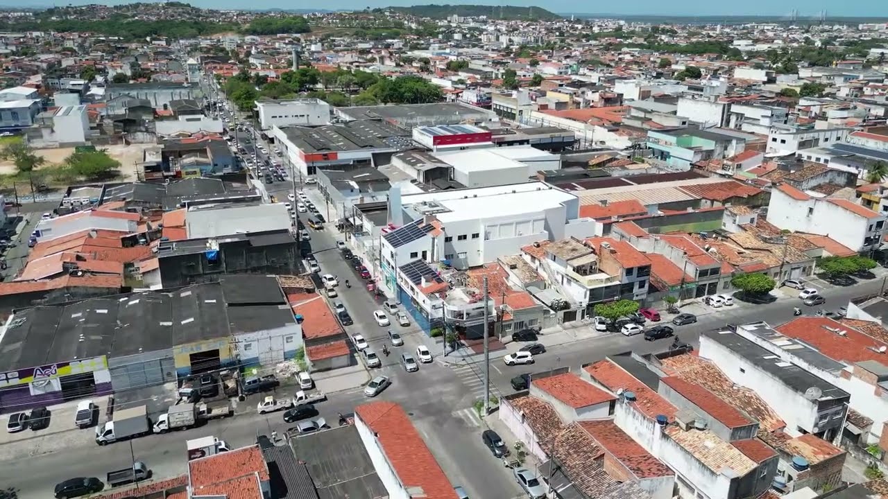 SOBREVOANDO O BAIRRO SIQUEIRA CAMPOS EM ARACAJU - SERGIPE