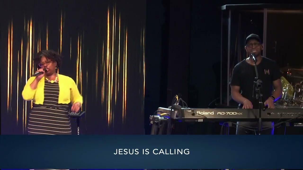Mark Clarke leading congregational worship. The song is called O Come To The Altar by Elevation.
