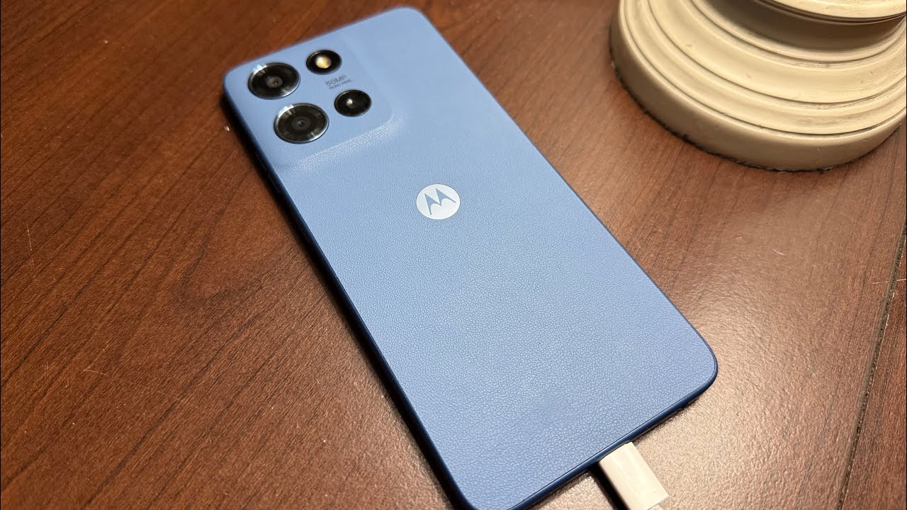 Moto g 2025 unboxing and set up / First thoughts impressive $20 (straight talk) phone!
