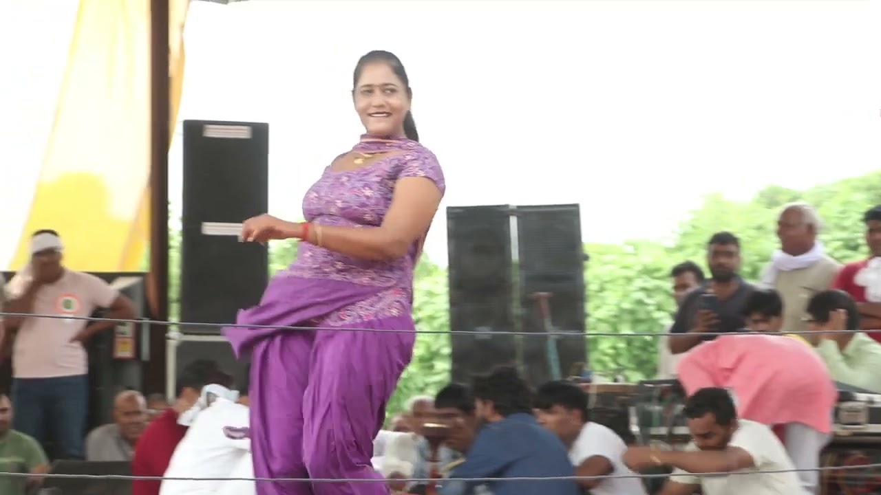 सुमन गोस्वामी की धमाकेदार प्रस्तुति || Suman goswami Top dance || New haryanvi Dance #sumangoswami