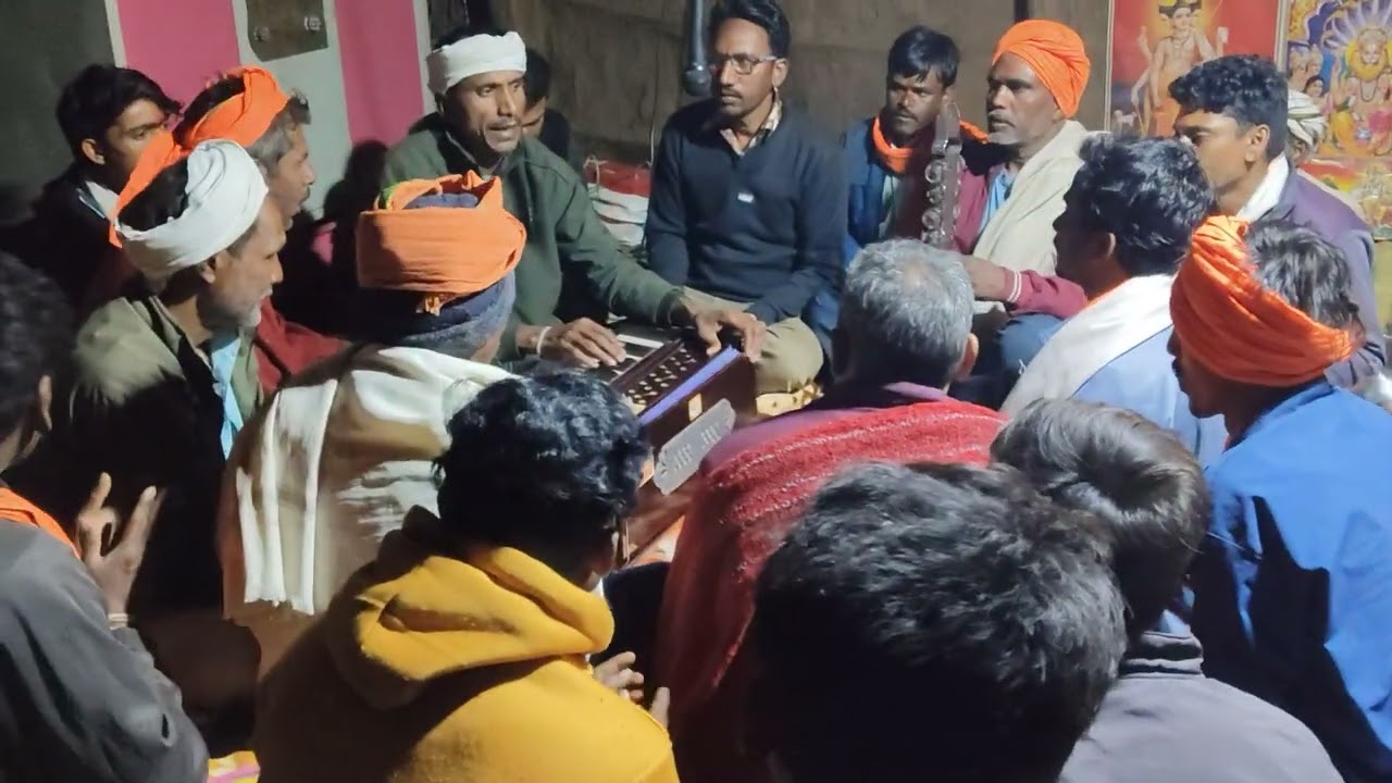 क्यों भटके बाहर क्यों भटके मारो राम हृदय मन बाहर क्यों भटके