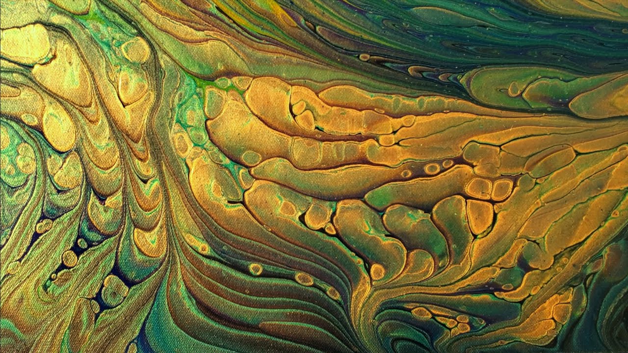Green Goddess: Amazing Golden Green Comb Wrecked Ring Pour Honoring Mother Earth! Luscious!