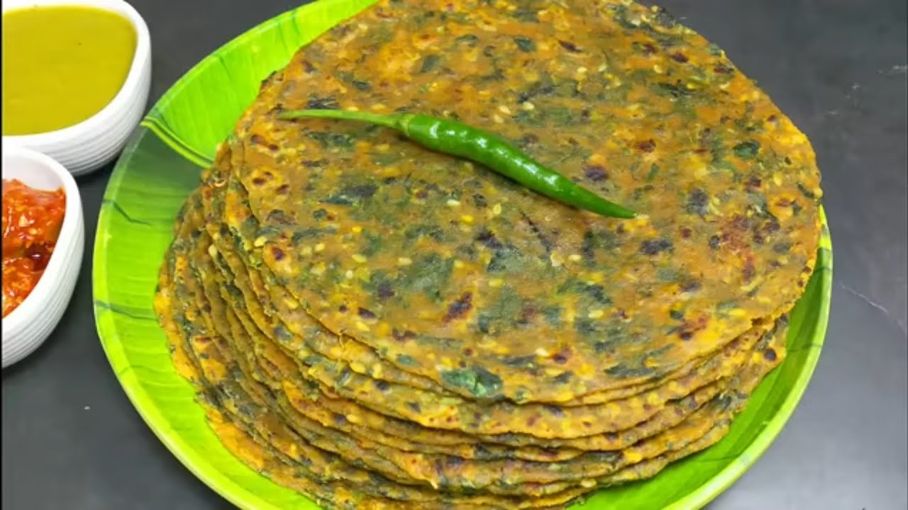 మంచి ఐరన్ ఫుడ్ 👉పాలక్ పరాఠ ❤️ | palak parata recipe in Telugu @simraskitchen1810 