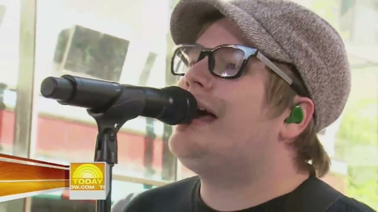 Fall Out Boy - What A Catch, Donnie  - Today Show (2009)