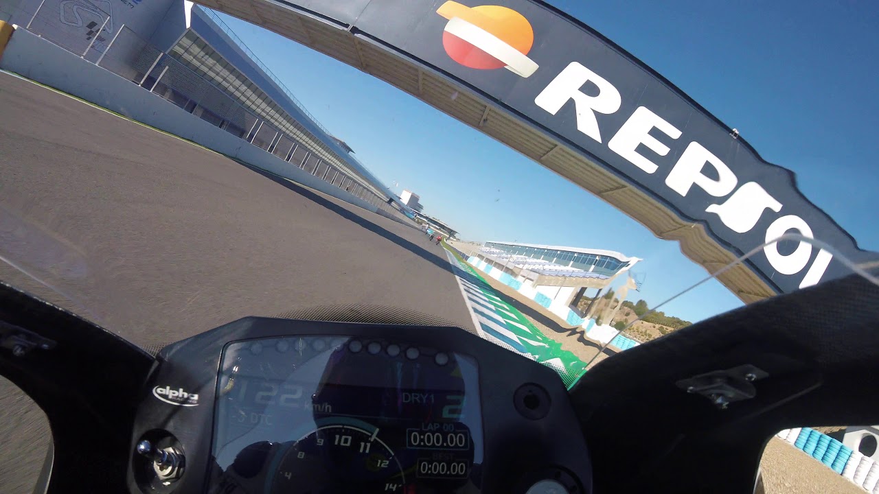 2020 NEW BMW S1000RR Onboard Jerez Circuit 1,48