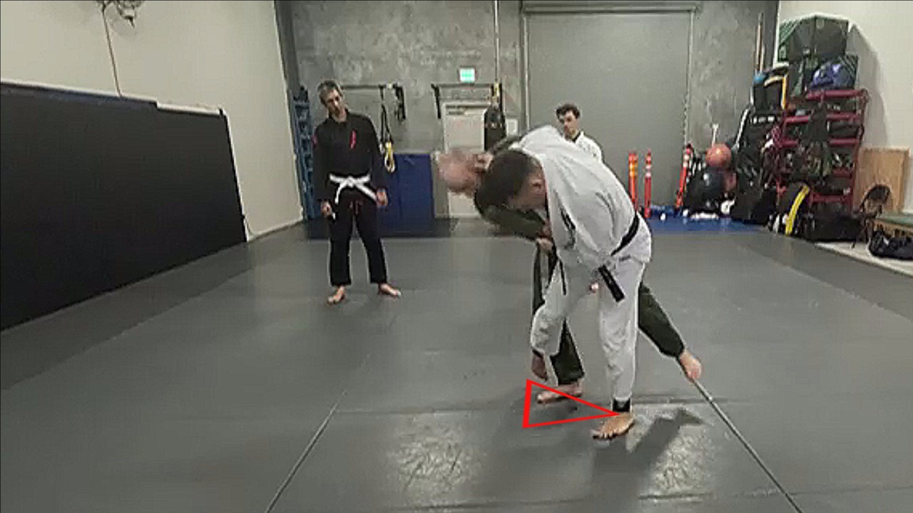 Grip Fighting Secrets to get to the top of the triangle!