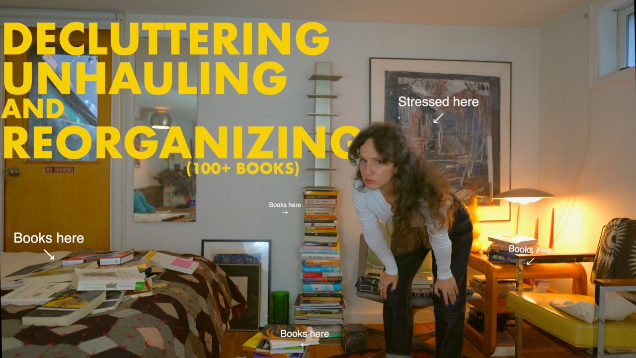 RUTHLESSLY UnHauling My Books | DECLUTTERING & Reorganizing my Bookshelf to Oblivion...
