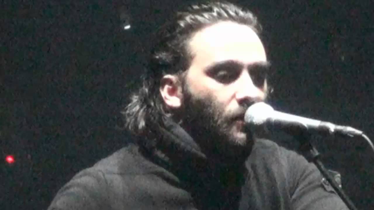 Saez Live @ Rennes 2013 - Marie ou Marilyn (Extrait)