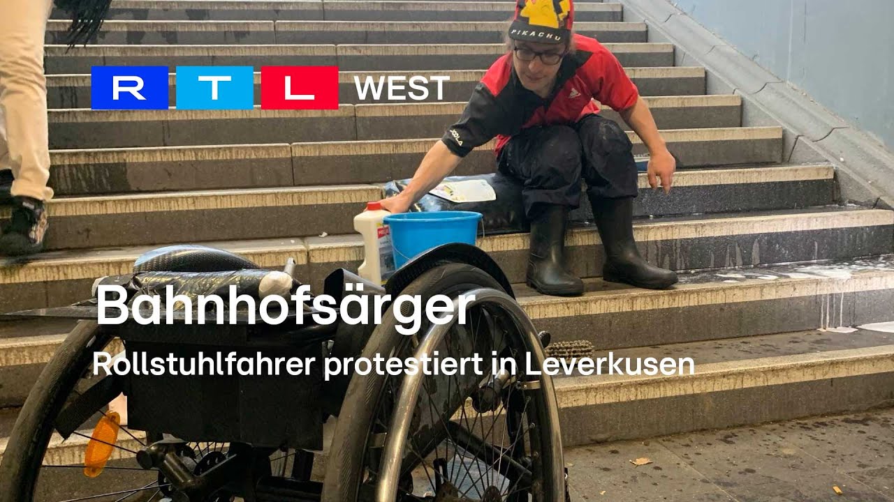 Bahnhofsärger: Rollstuhlfahrer protestiert in Leverkusen | RTL WEST, 17.05.2024