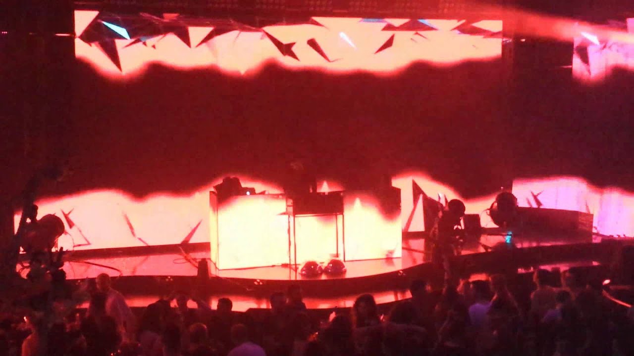 Deniss Mitcelli Live Tirana Albania Matrix Club