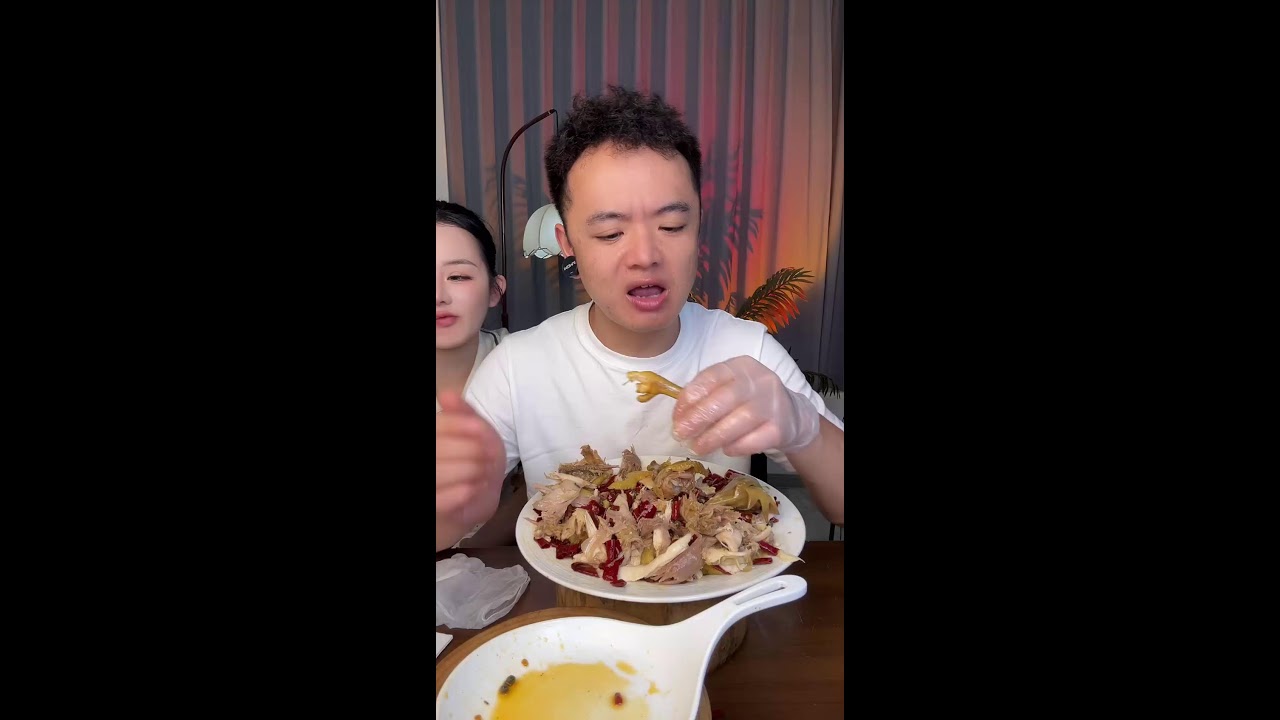 Mainland Chinese street snacks live broadcast
