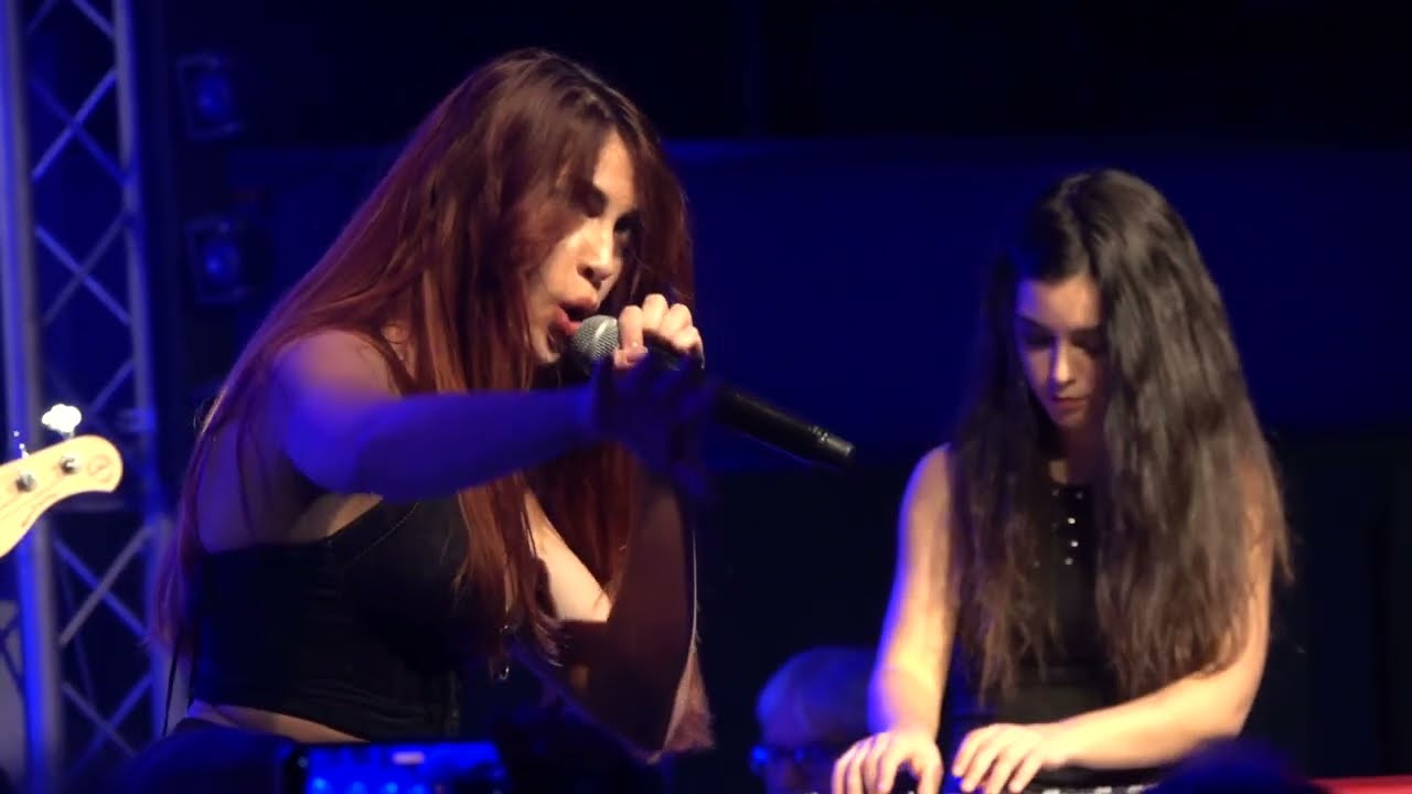 Strange Kind of Women - Child in Time - Industrie36 Rorschach - 13.12.2025 - LIVE !!!