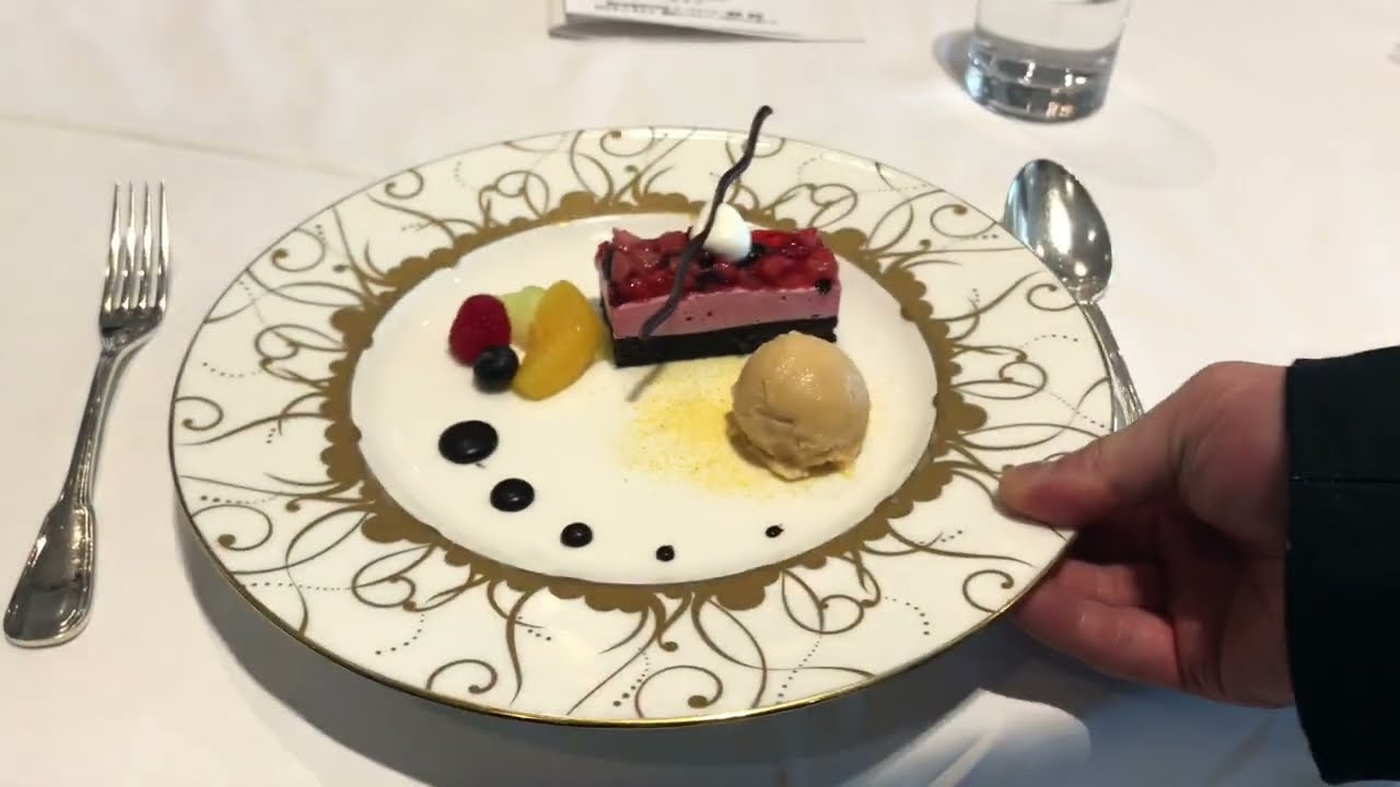 令和５年度　１年生　テーブルマナー講習