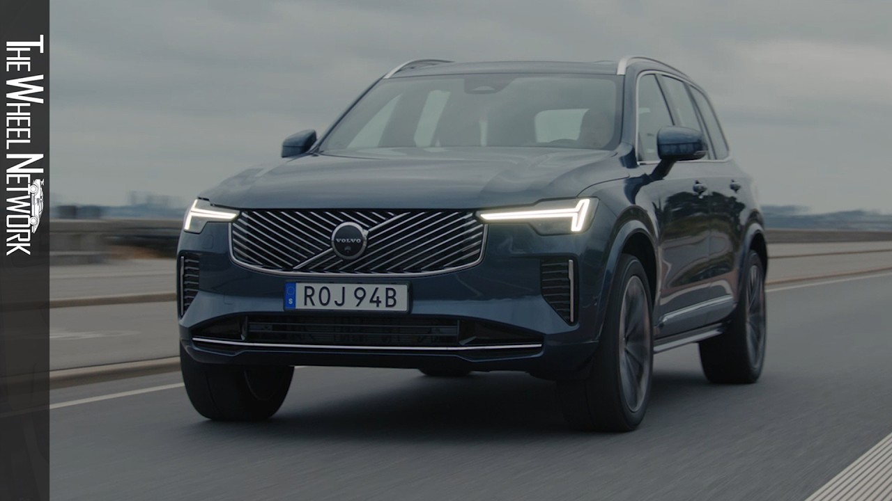 2025 Volvo XC90 B5 AWD | Denim Blue | Driving, Interior, Exterior