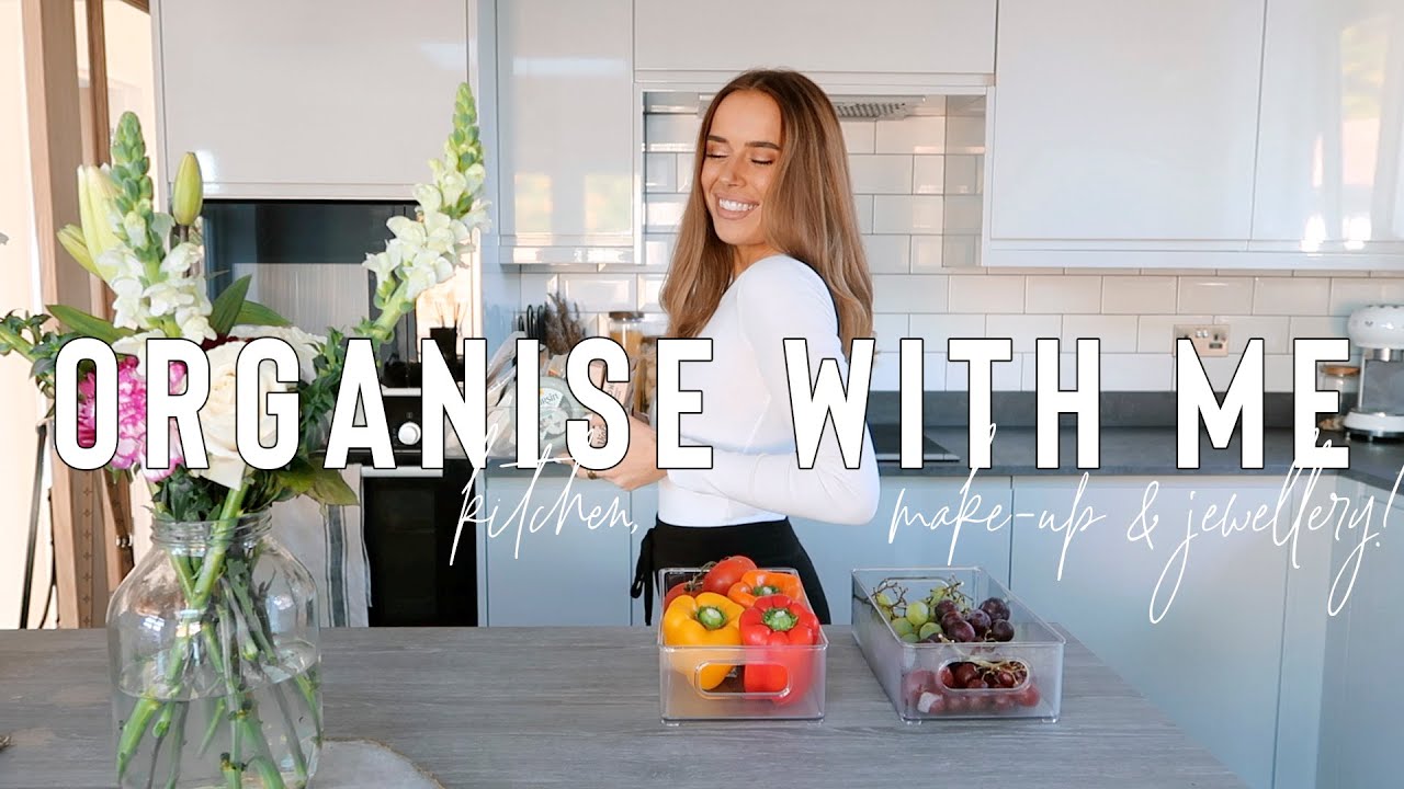 SORTING MY LIFE OUT + AMAZON HAUL + WHAT I GOT FOR CHRISTMAS | WEEKLY VLOG | Suzie Bonaldi