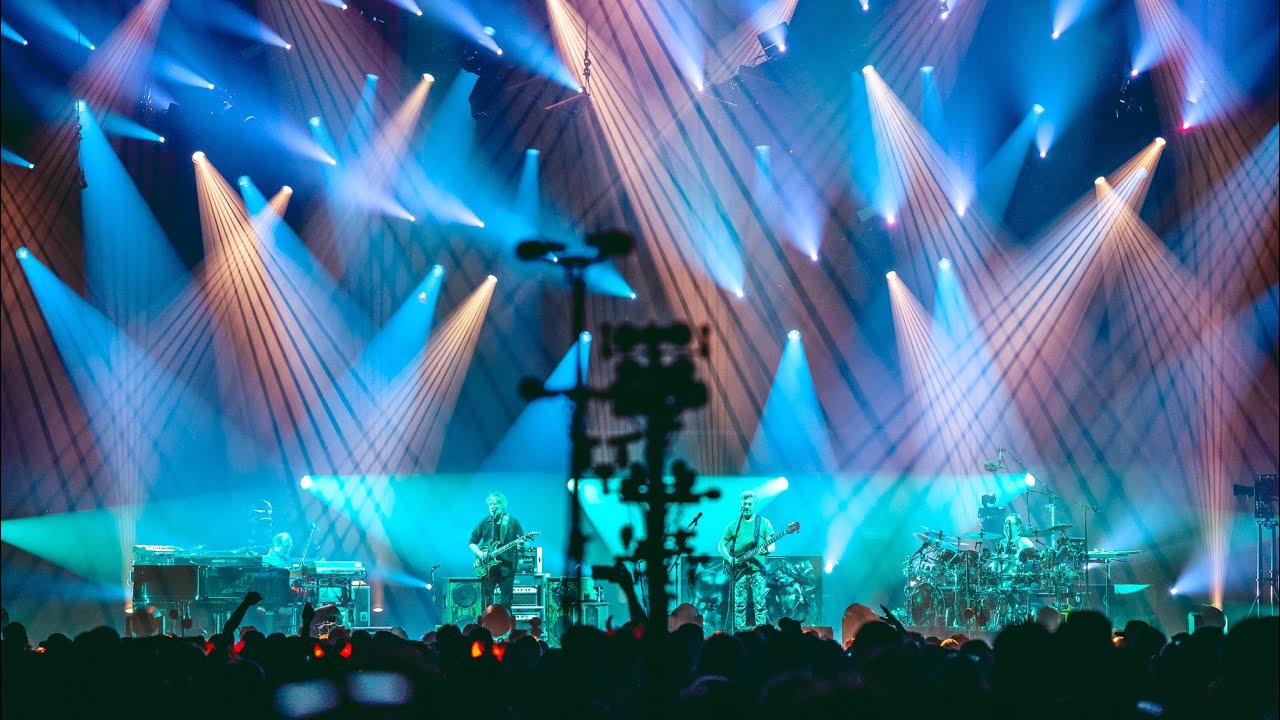 Phish - 9/20/2025 - Simple→ A Wave Of Hope→ Beneath a Sea of Stars→Gotta Jibboo (4K HDR) Hampton, VA