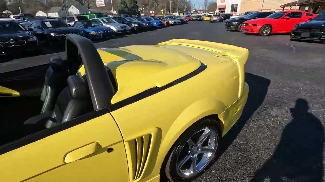 В автосалоне The Auto Livery продается Ford Mustang SALEEN S281 Speedster 2002 года выпуска, проб...