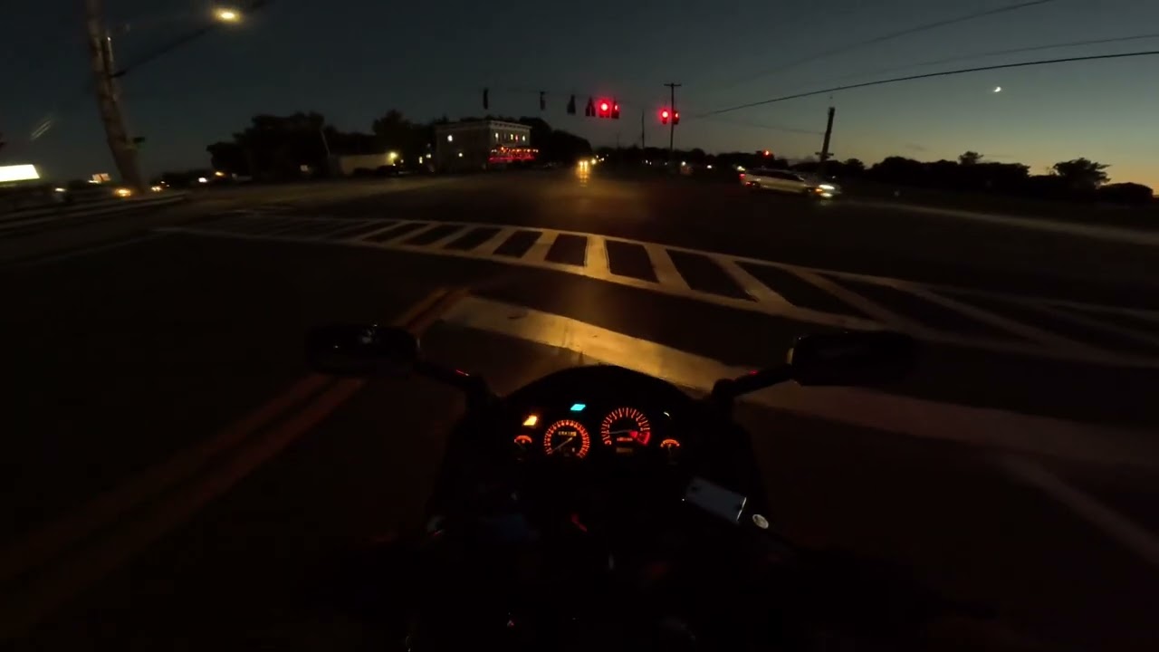 1996 Kawasaki ZX11 POV Night ride (LOUD/NO MUFFLER)