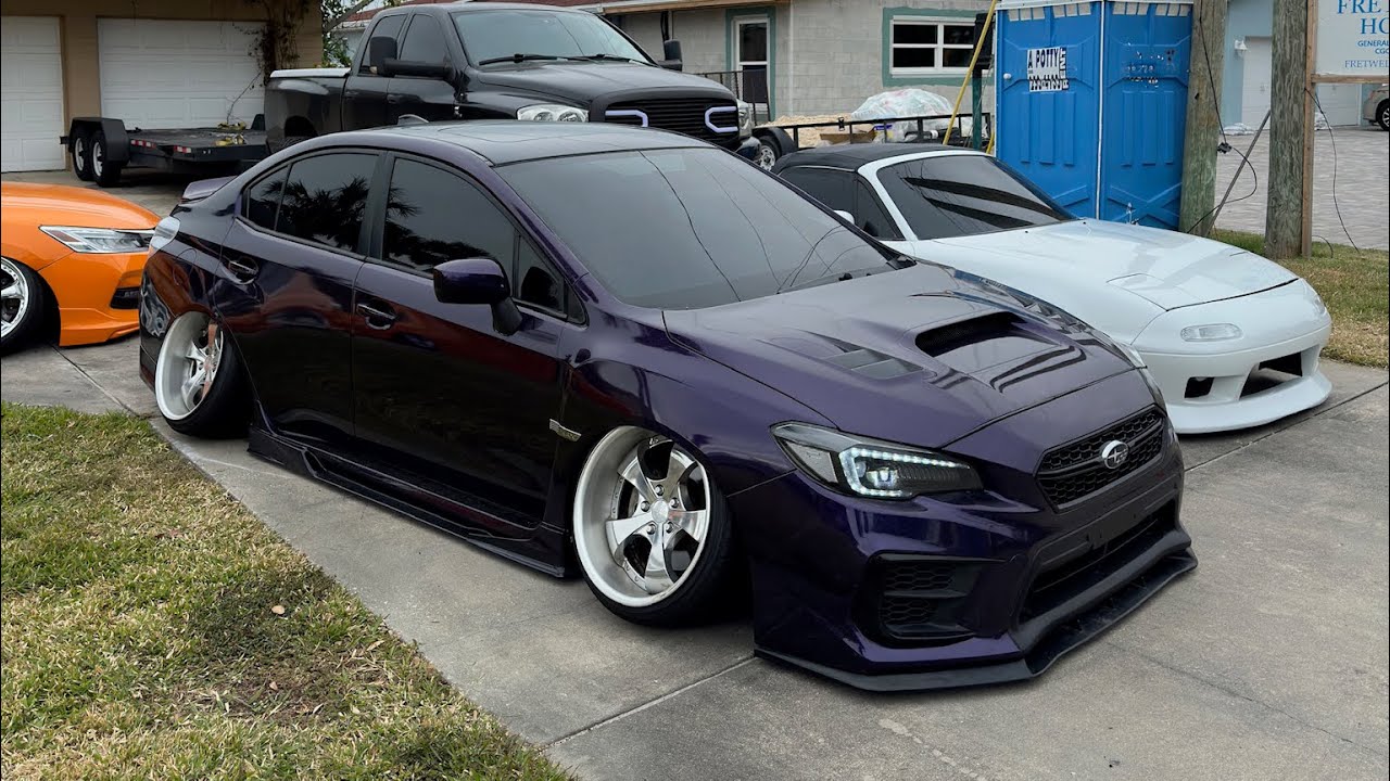 Crazy static cars take over Daytona beach !