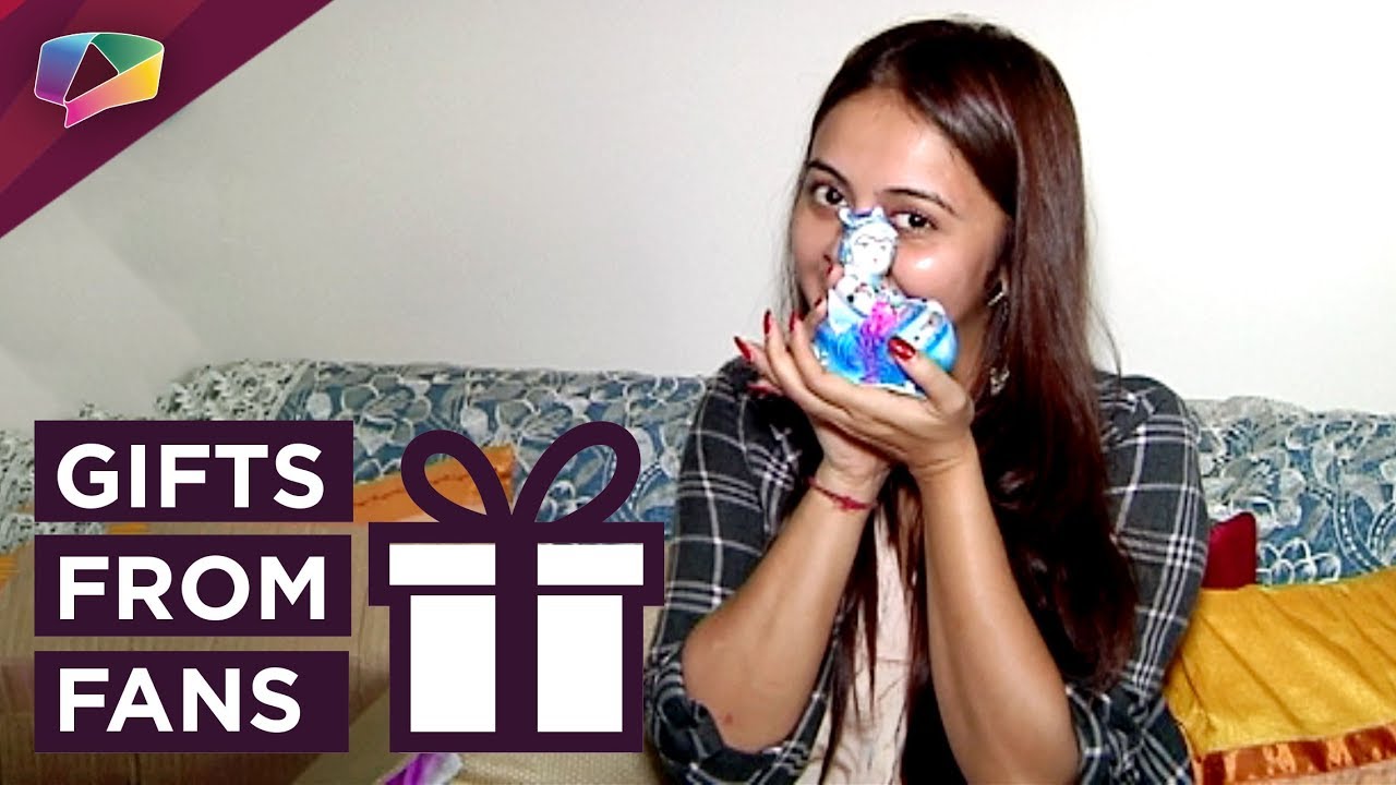 Devoleena Bhattacharjee Receives Gifts From Her Fans | Exclusive