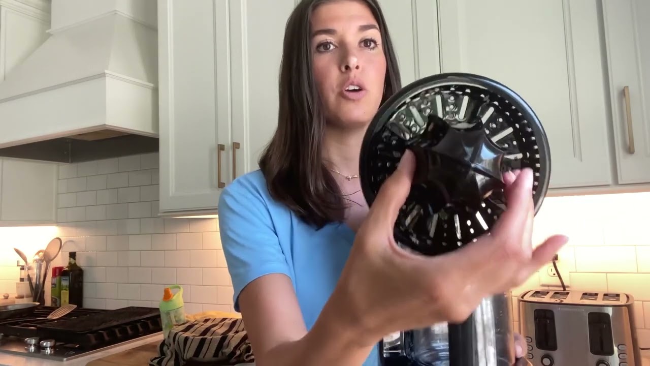 Cuisinart CCJ-900P1 Review: Efficient Juicing Made Simple (2026)