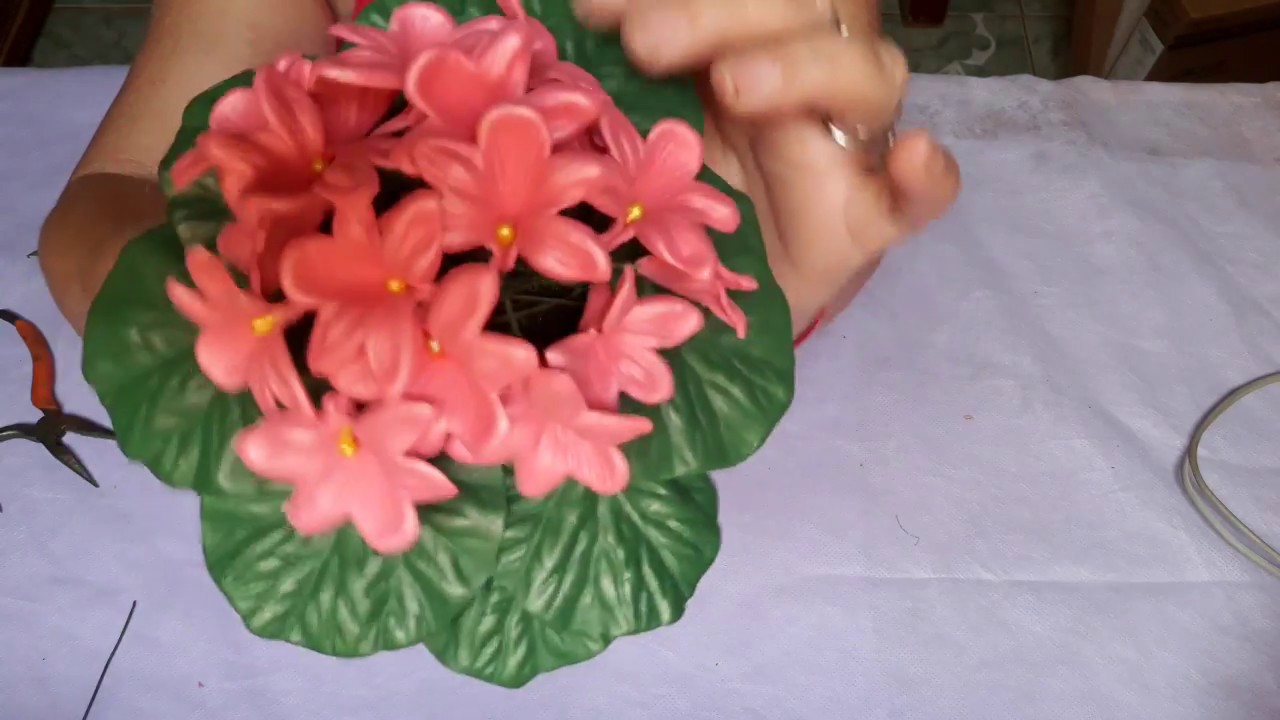 Diy -violeta de  e.v.a