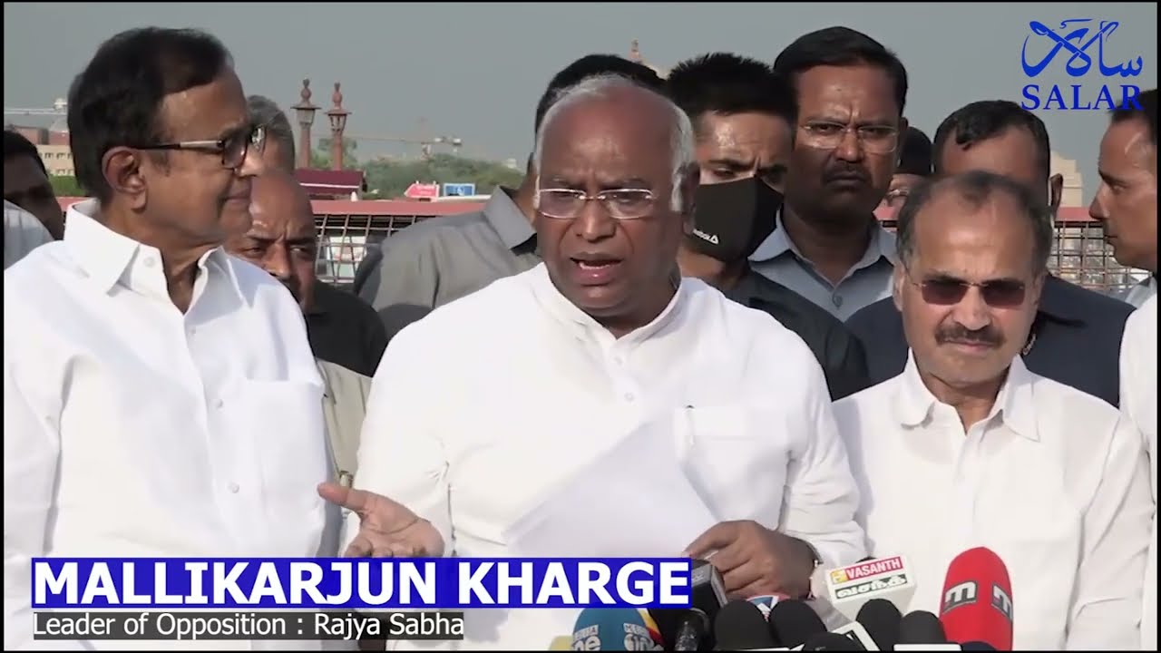 Congress delegation meets president, demand inquiry into police high-handedness