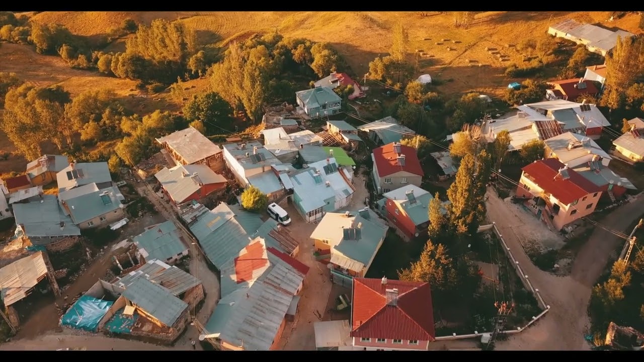 ALi HAYDAR GÜÇLÜ BABAM  Erzurum Aşkale Gürkaynak köyü Akşam Drone çekimi