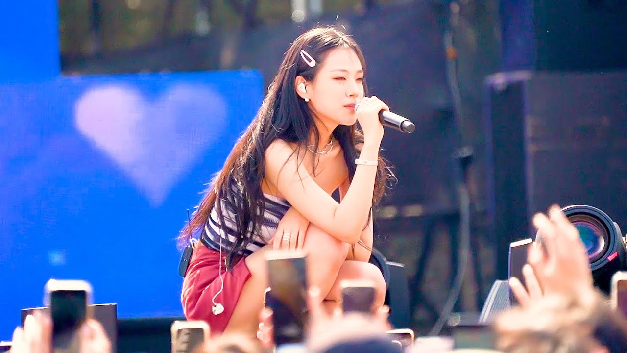 220521 [4K] 비비(BIBI) 직캠 - 사장님 도박은 재미로 하셔야 합니다(KAZINO) @ THE CRY ground 더크라이그라운드 fan cam