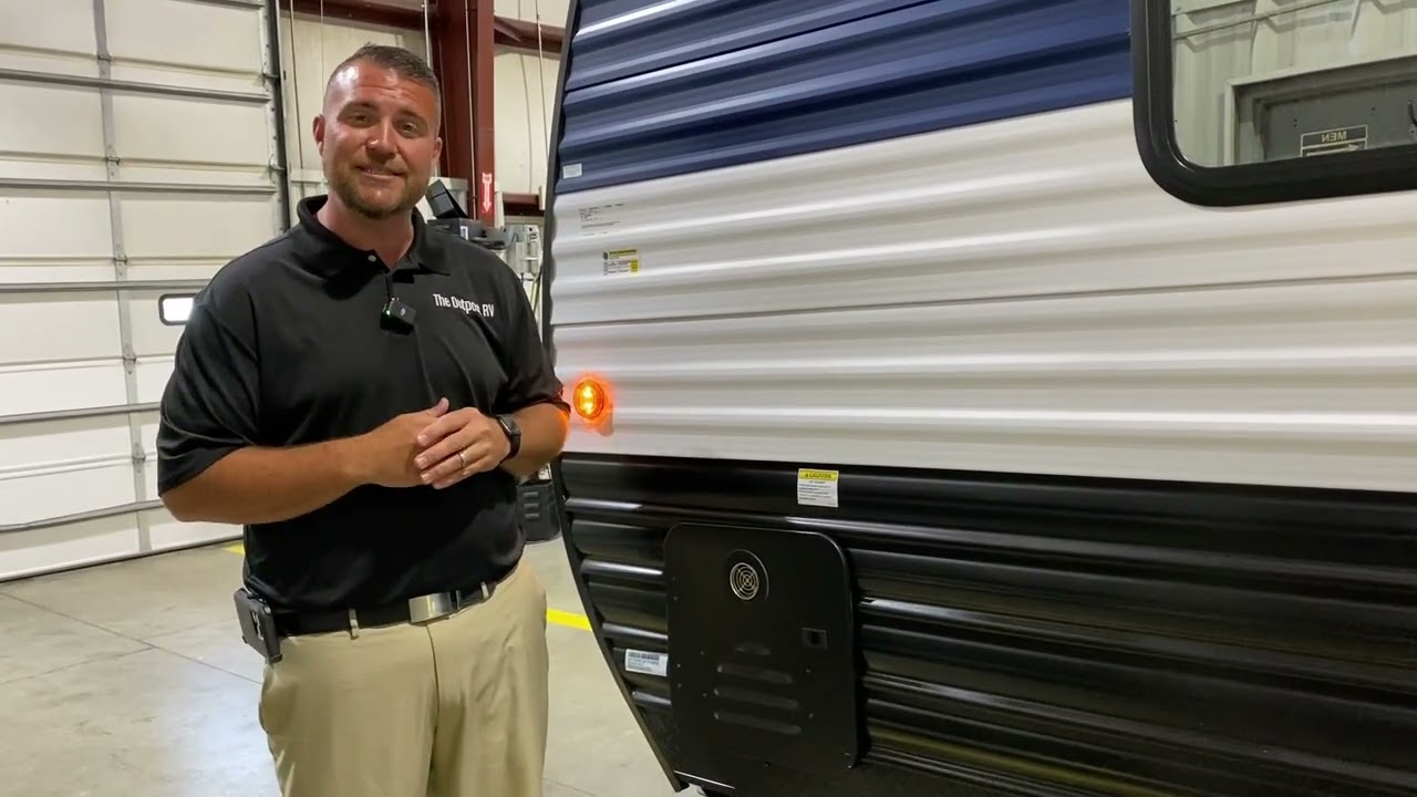 2026 Cherokee Wolf Pup 16FQW Travel Trailer
