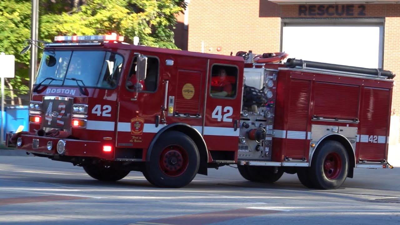 Boston Fire Department Engine 42 Responding 10/17/25 (3)