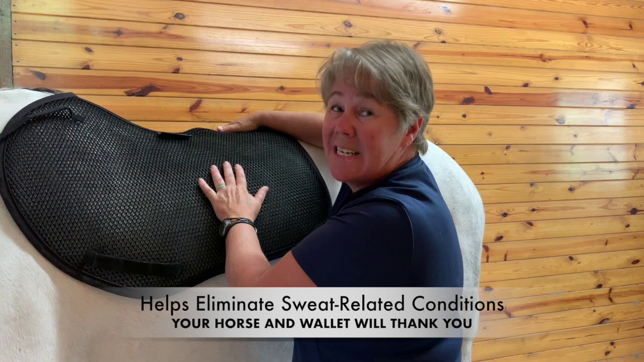 What is the best breathable saddle pad to keep my horses back cool and dry?