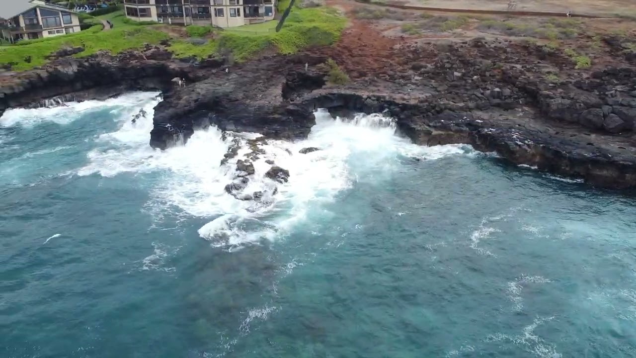 Lava Arch, Kauai. Drone video