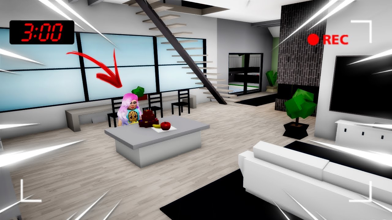 UMA ESTRANHA ESTAVA ESCONDIDA NA MINHA CASA! - Roblox (Brookhaven RP)