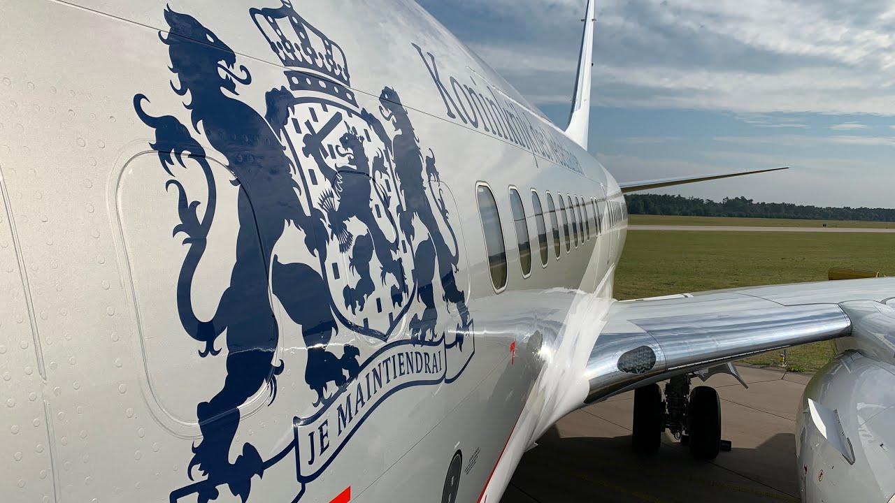 Gluren in de nieuwe cockpit van koning Willem-Alexander en ‘t splinternieuwe luxe regeringsvliegtuig