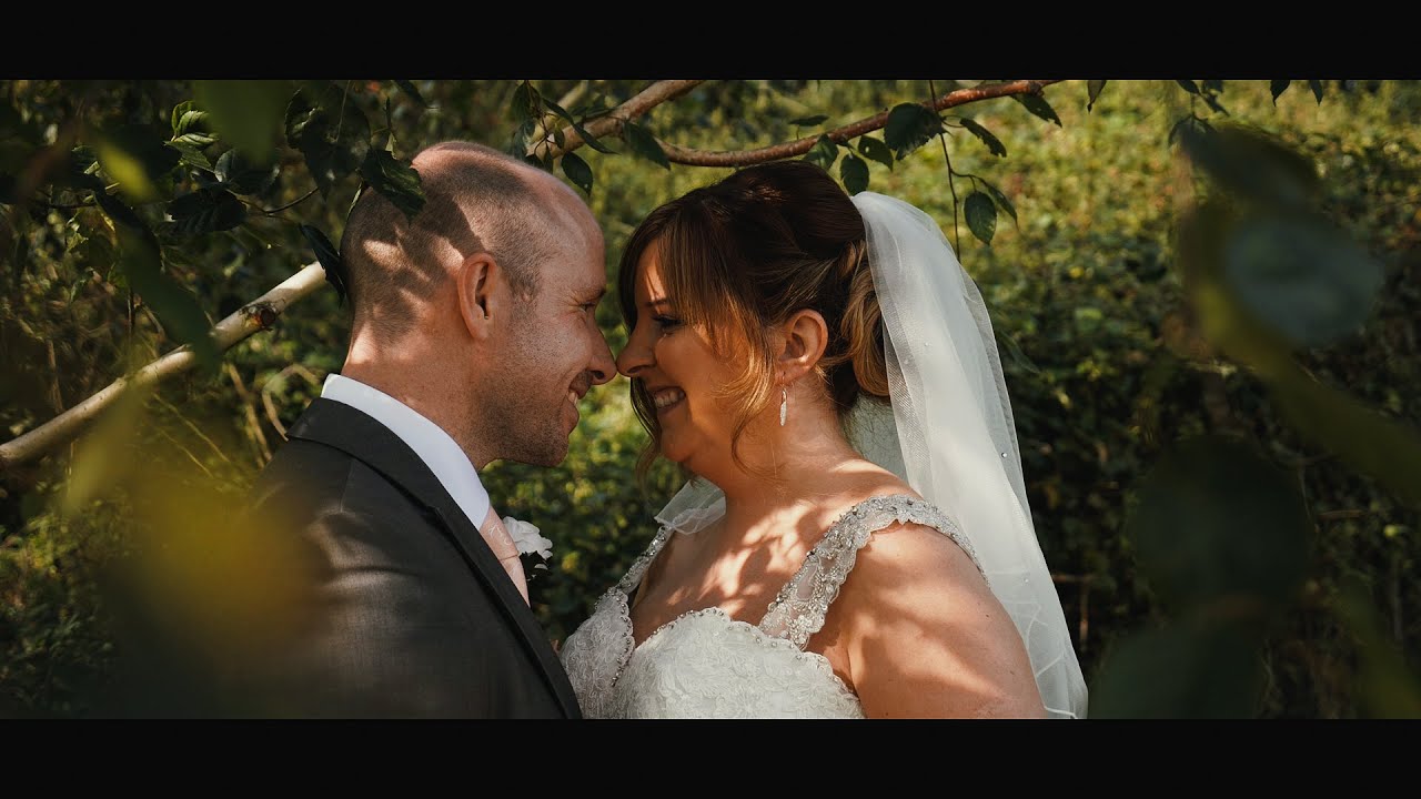 Samantha & Rob // Wedding Film at Sandhole Oak Barn, Cheshire