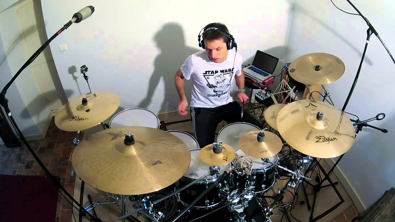 Drum solo - 