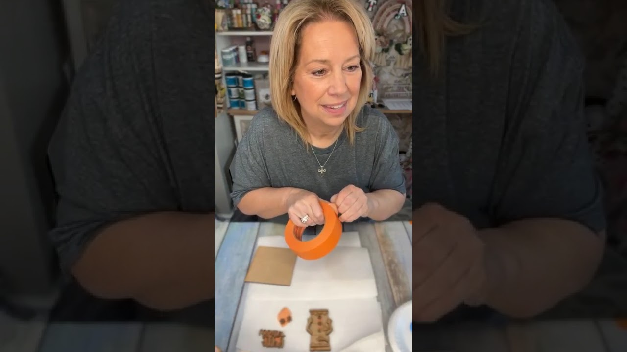 Let’s make this adorable Smores Snowman from my Club Craft-Tee Box!