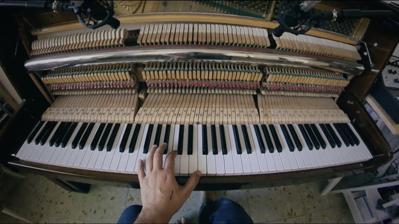 Intro l'isola + Medussa (Official video)