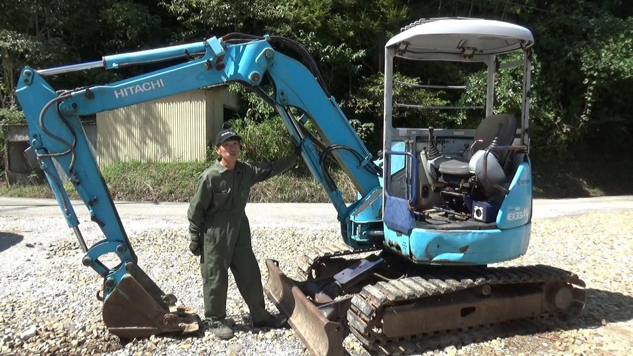 【HITACHI】油圧バックホウEX33Muの油漏れを修理して復元します。前編