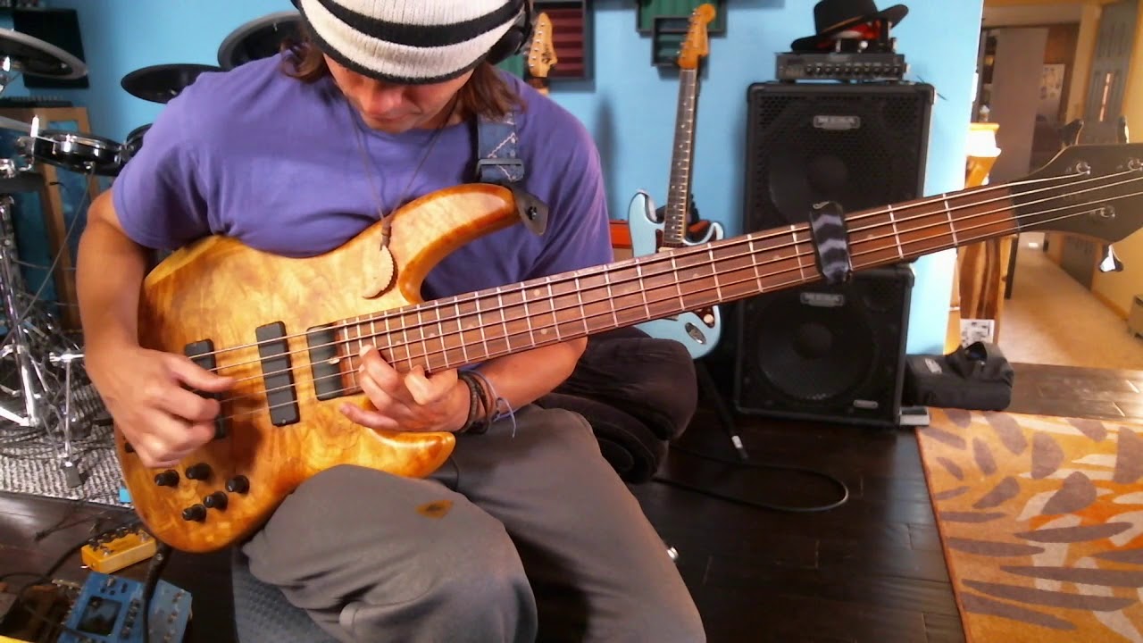 Cody Wright plays Zon Mosaic #1 built for Baron Browne (Vital Information)