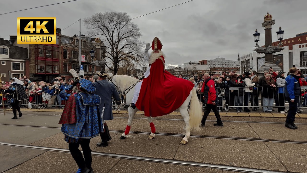 Aankomst van Sinterklaas in Amsterdam 2025 | De Nederlandse Sinterklaasparade | 4K Vrolijk Kerstmis